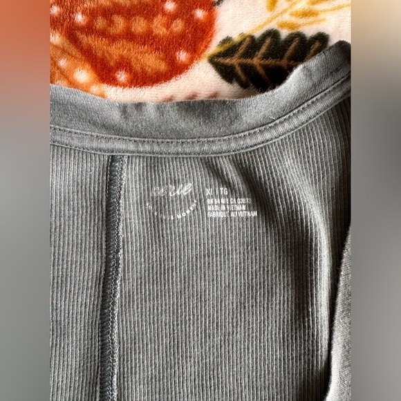 Aerie No BS Scoop Neck Tank Top - Picture 4 of 4